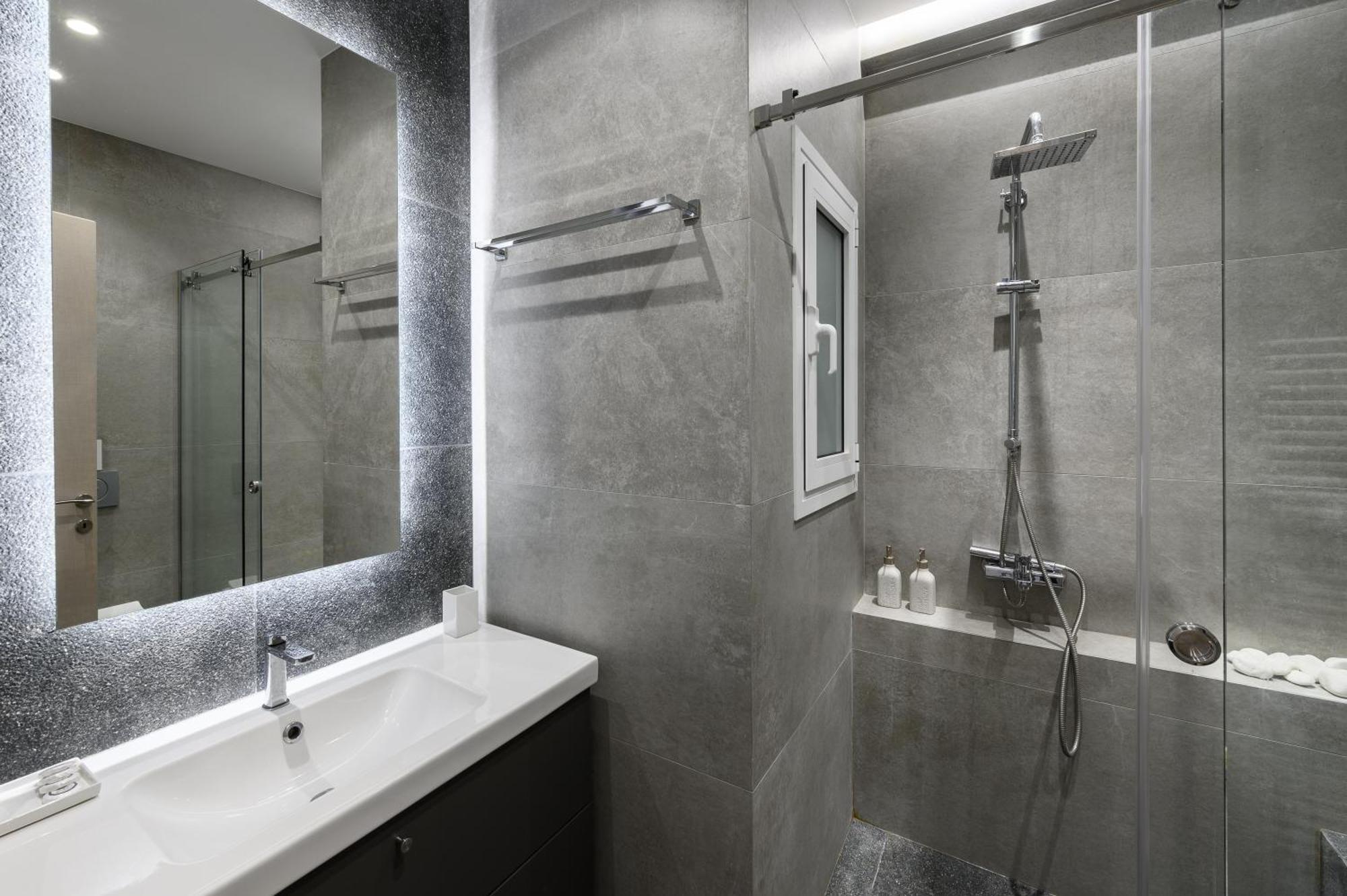 Irakleidon Apartment Next To Akropolis Афины Экстерьер фото